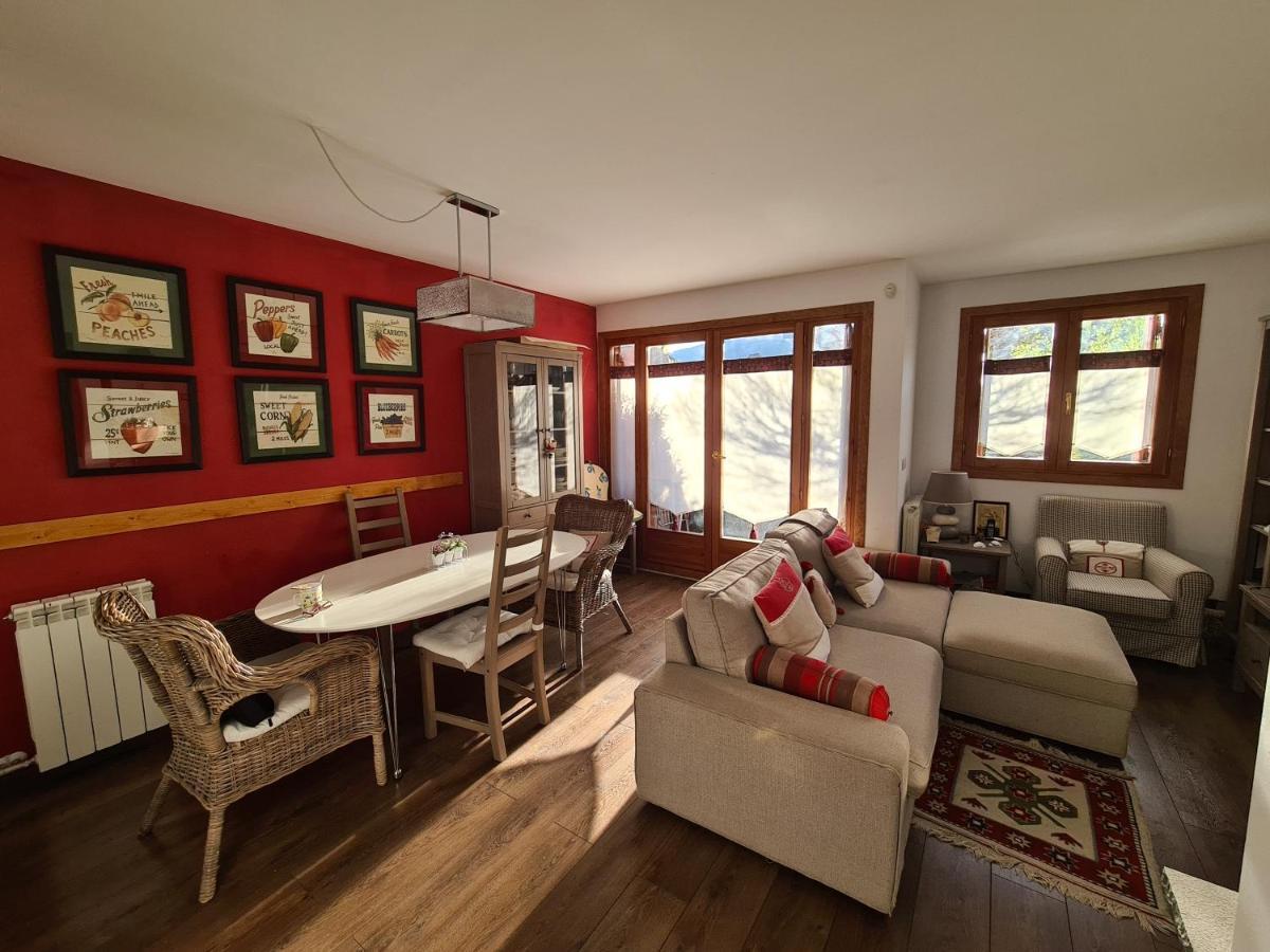 Casa Pico Monje Βίλα Villanúa Εξωτερικό φωτογραφία
